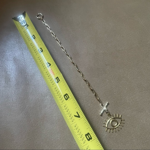 Gold plated link toggle clasp bracelet w evil eye 🧿 charm pendant - Picture 3 of 3